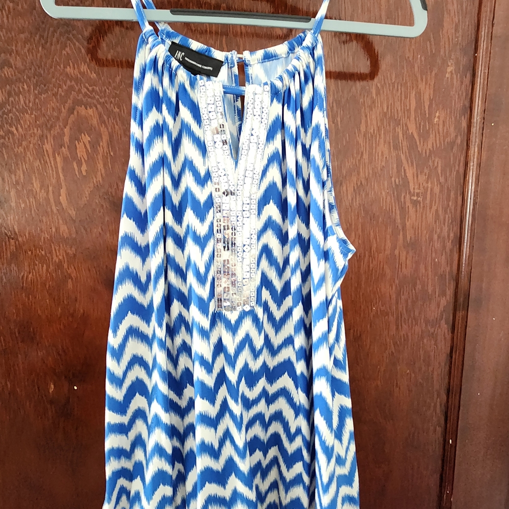 INC International Concepts Blue and White Zigzag Top